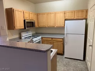 Photo #2: 2679595 Listing 