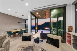 Photo #6: 2679596 Listing 