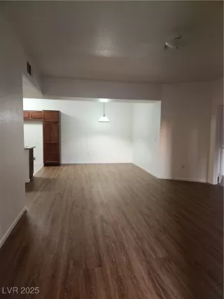 Photo #5: 2679604 Listing 