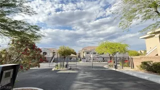 Photo #4: 2679656 Listing 