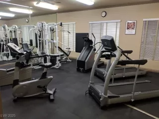 Photo #1: 2679666 Listing 