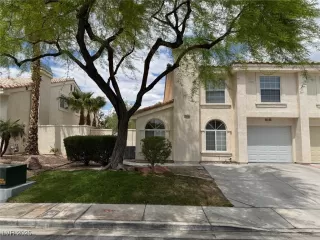 Photo #5: 2679677 Listing 