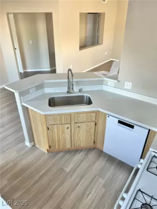 Photo #4: 2679684 Listing