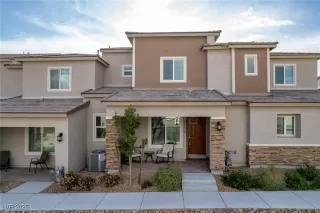 Photo #1: 2679690 Listing 