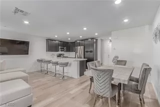 Photo #6: 2679690 Listing 