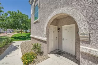 Photo #3: 2679729 Listing 