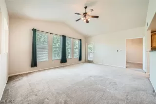 Photo #6: 2679729 Listing 