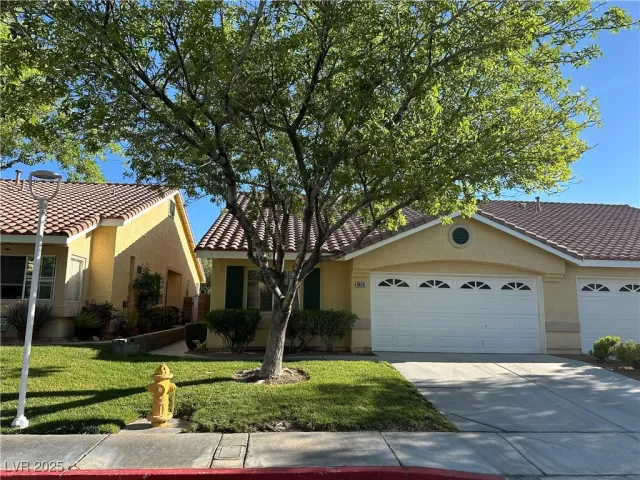 MLS: 2679736 Condo For Sale