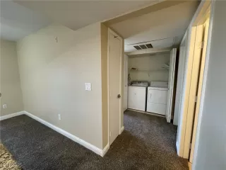 Photo #5: 2679741 Listing 