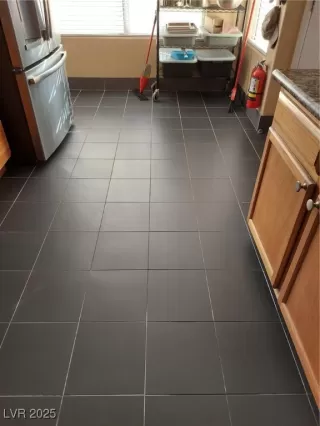 Photo #2: 2679767 Listing 