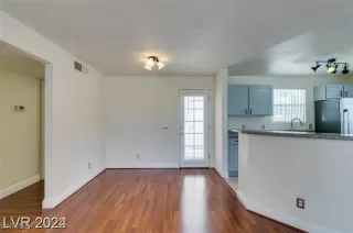 Photo #6: 2679769 Listing 