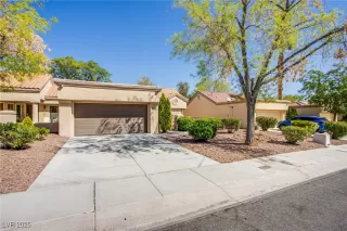 Photo #2: 2679820 Listing 