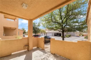 Photo #3: 2679833 Listing 