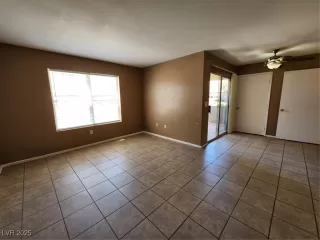 Photo #4: 2679838 Listing 