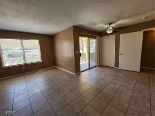 Photo #5: 2679838 Listing 