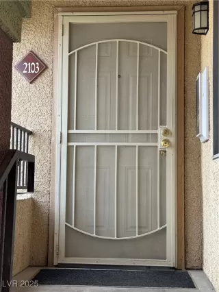 Photo #1: 2679844 Listing 