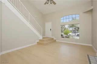 Photo #5: 2679860 Listing 