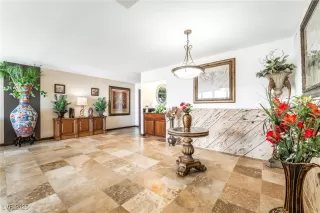 Photo #3: 2679875 Listing 