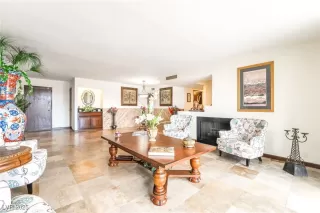 Photo #4: 2679875 Listing 