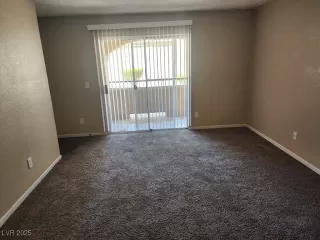 Photo #3: 2679885 Listing 