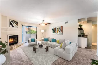 Photo #1: 2679920 Listing