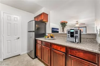 Photo #6: 2679920 Listing