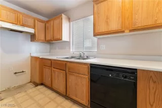 Photo #4: 2679959 Listing 