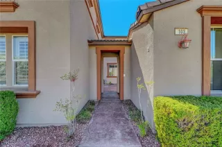 Photo #2: 2679965 Listing