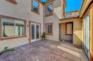 Photo #3: 2679965 Listing