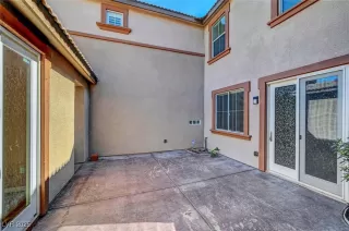 Photo #6: 2679965 Listing