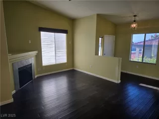 Photo #5: 2679974 Listing 