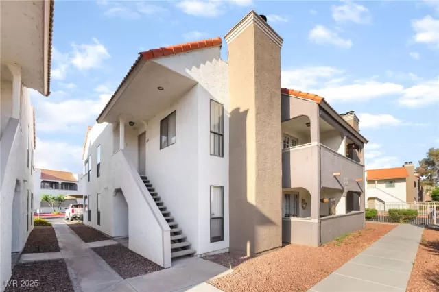 MLS: 2680067 Condo For Sale