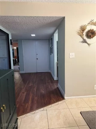 Photo #6: 2680091 Listing