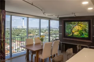 Photo #4: 2680115 Listing