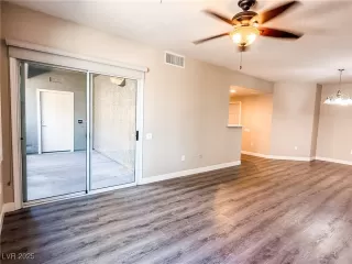 Photo #1: 2680127 Listing 