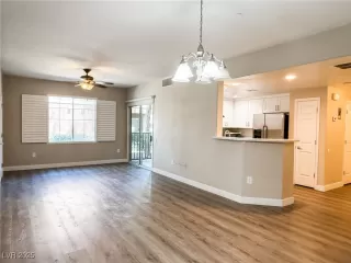 Photo #5: 2680127 Listing 