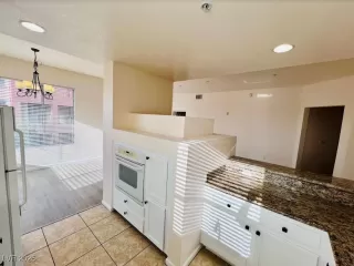 Photo #6: 2680133 Listing 