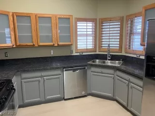 Photo #2: 2680135 Listing 