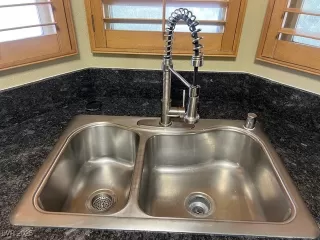 Photo #3: 2680135 Listing 