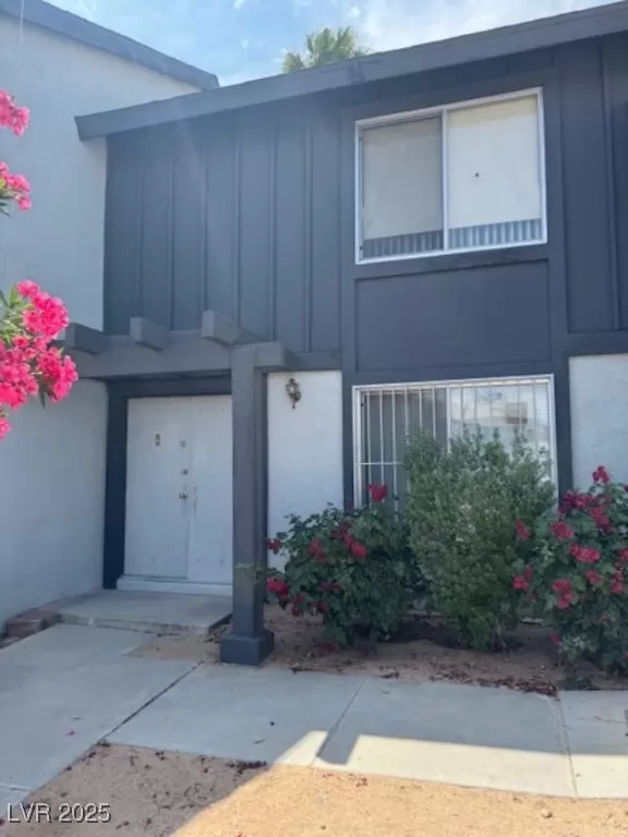 MLS: 2680140 Condo For Sale