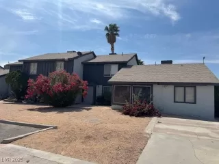 Photo #4: 2680140 Listing