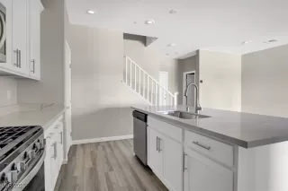 Photo #6: 2680160 Listing 