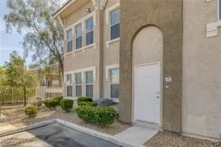 Photo #2: 2680164 Listing 