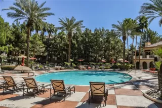 Photo #2: 2680174 Listing 