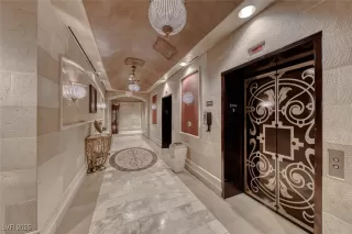 Photo #3: 2680213 Listing 