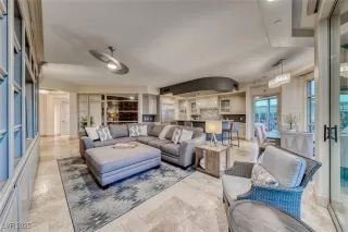 Photo #6: 2680213 Listing 