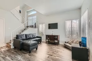 Photo #3: 2680219 Listing 