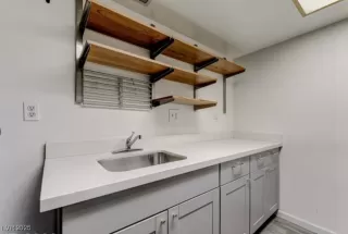 Photo #3: 2680232 Listing 