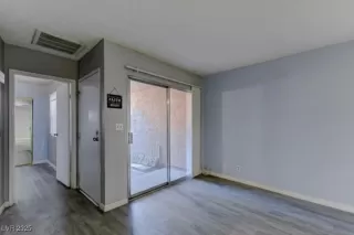 Photo #5: 2680232 Listing 