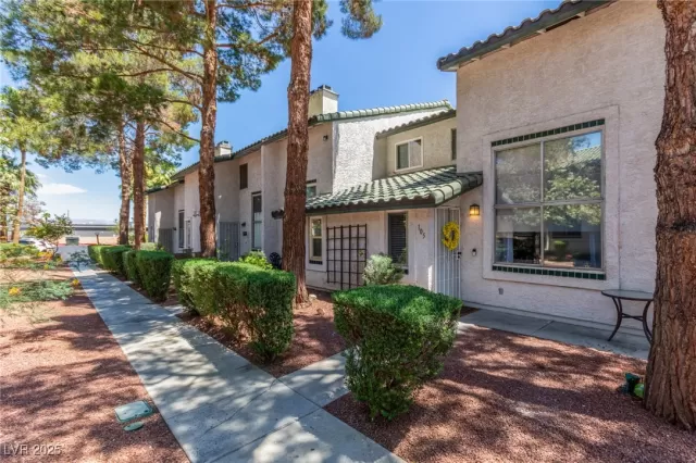 MLS: 2680288 Condo For Sale